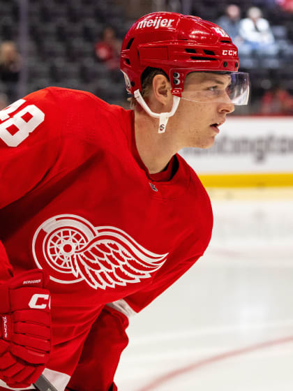 Jonatan Berggren wants to be more ‘selfish’ on offense 